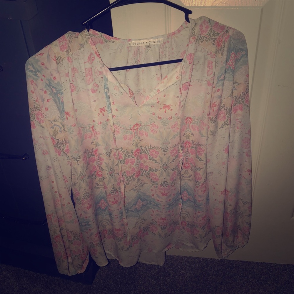 Light pink & Floral Blouse
